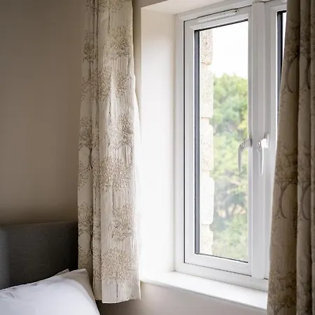 The Woodland Collection, 10 Mins From Beaches Villa *